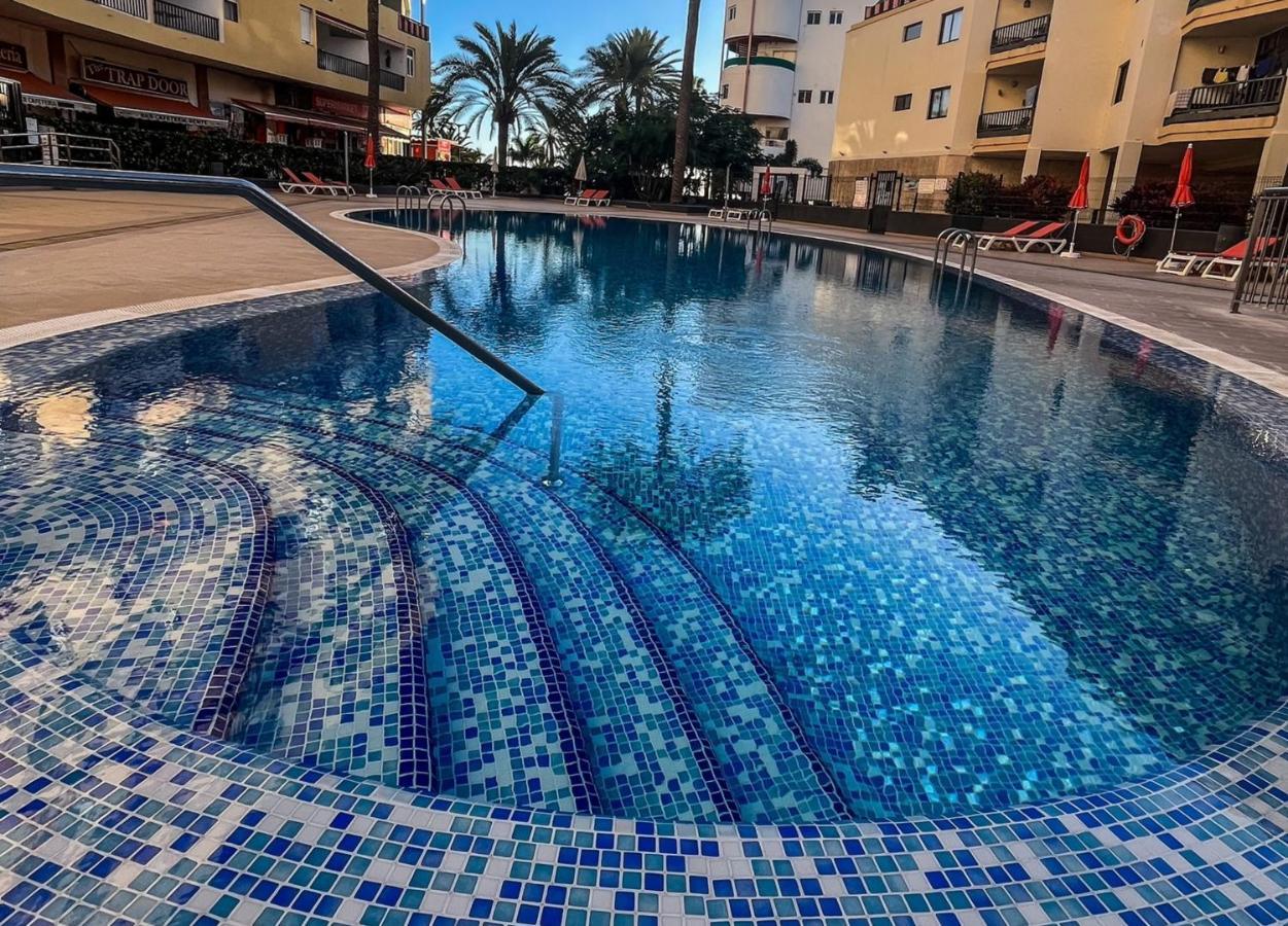 Apartamento Luxory Dreamy Sunset, Seafront, Direct Access To The Promenade,Wifi,Pool,Free Parking Los Cristianos  Exterior foto