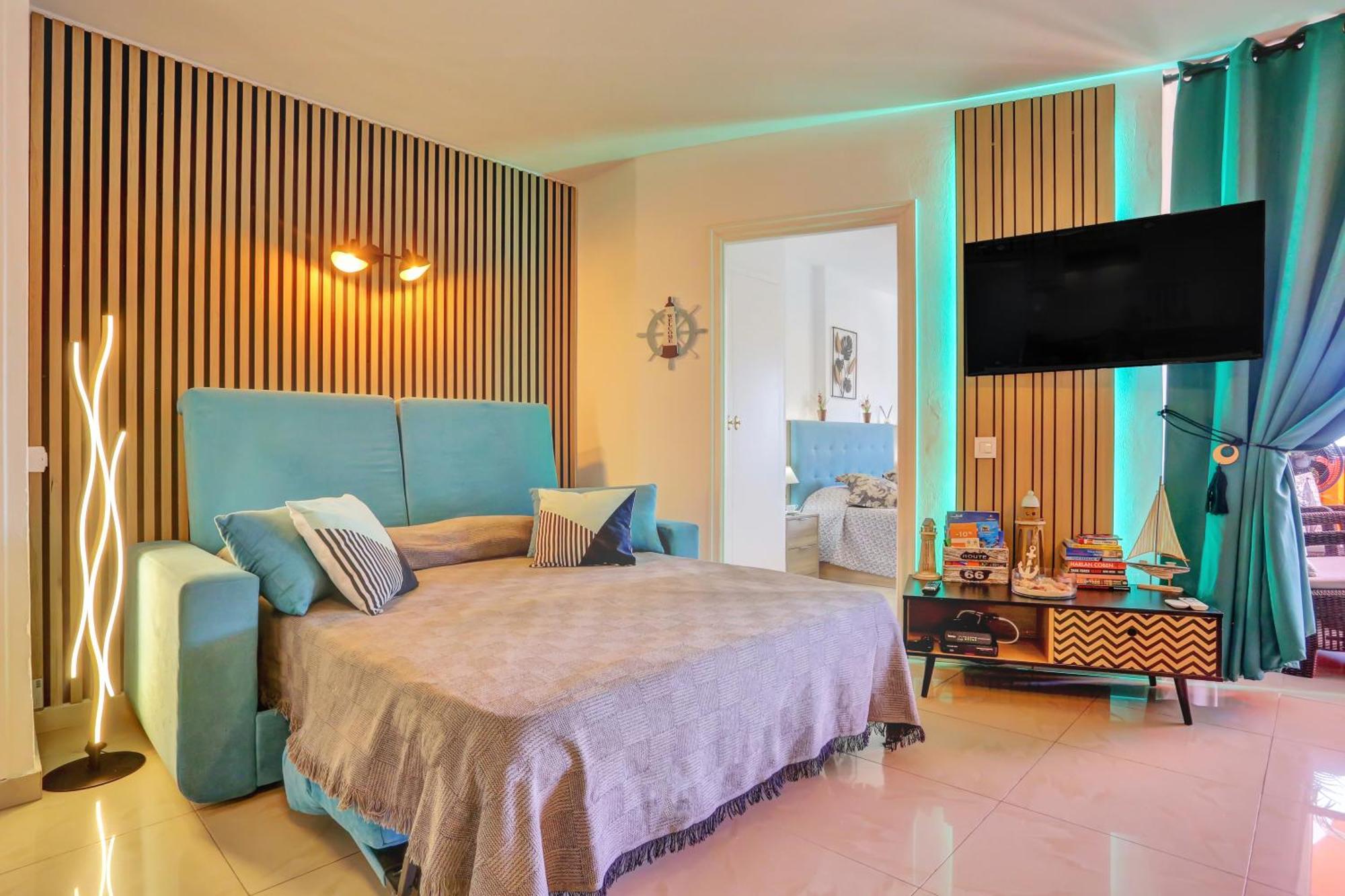 Apartamento Luxory Dreamy Sunset, Seafront, Direct Access To The Promenade,Wifi,Pool,Free Parking Los Cristianos  Exterior foto